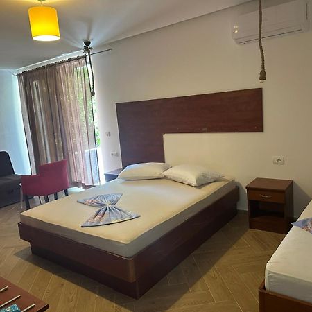 Apartments Prag Ulcinj Eksteriør bilde