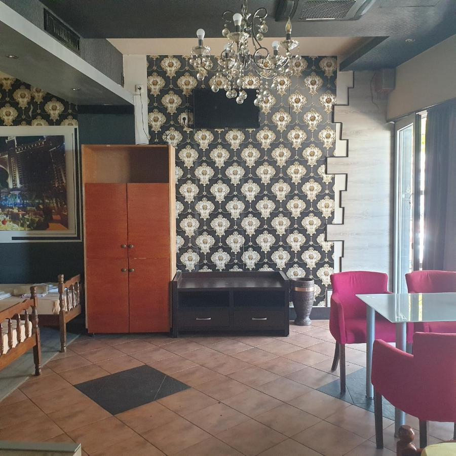 Apartments Prag Ulcinj Eksteriør bilde