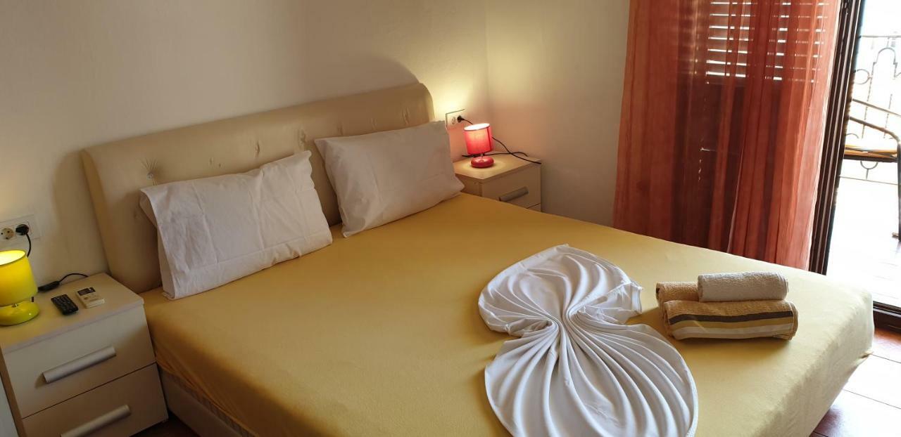 Apartments Prag Ulcinj Eksteriør bilde