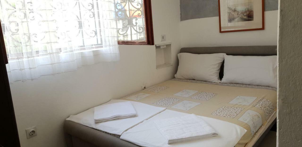 Apartments Prag Ulcinj Eksteriør bilde